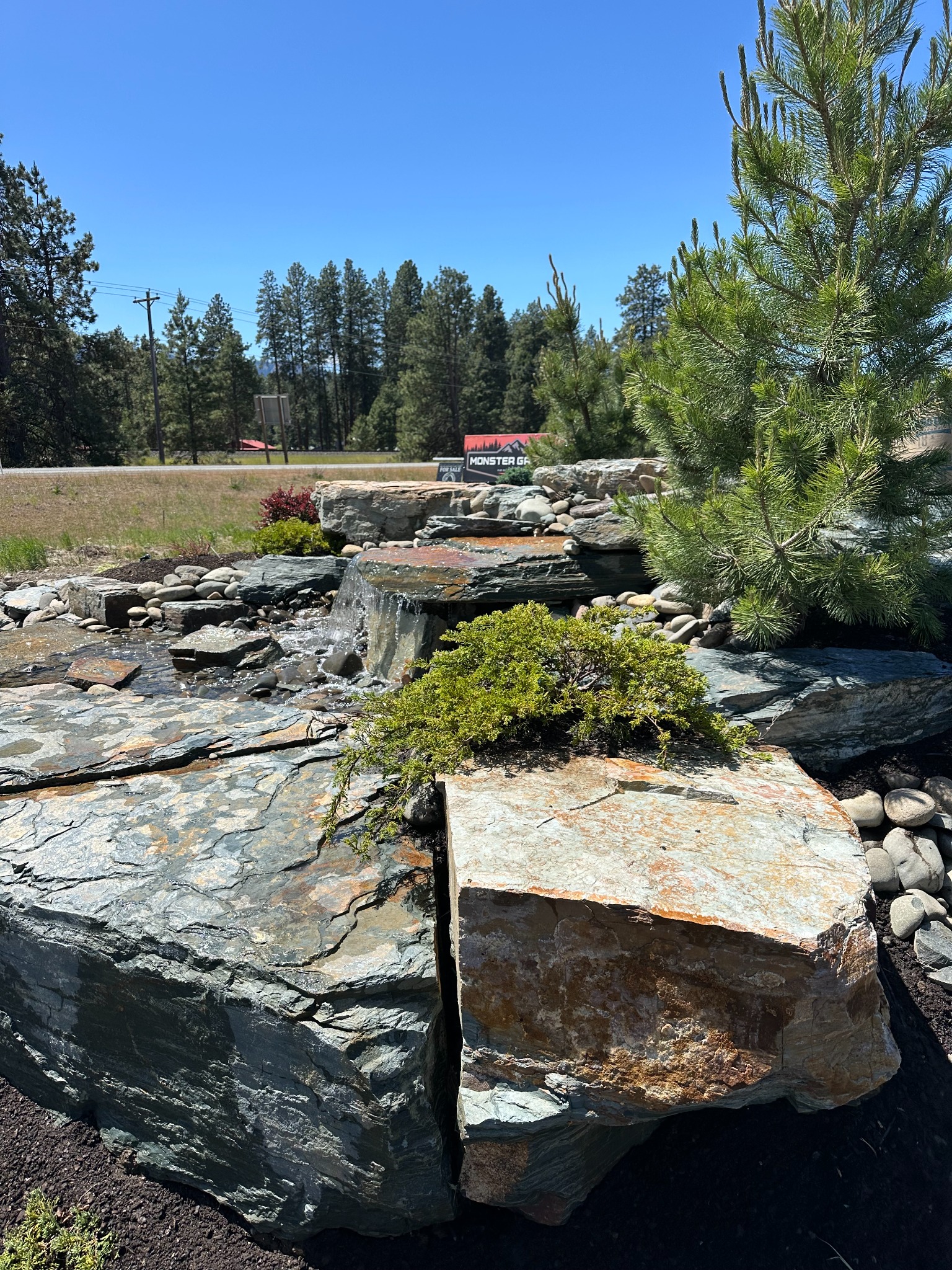 Natural stone waterfall by Onyx